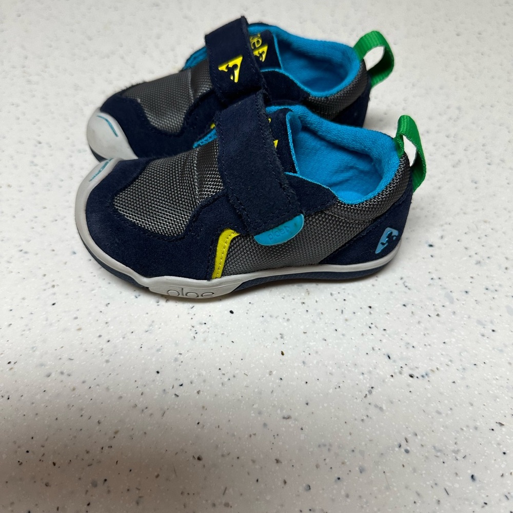 Plae toddler shoes